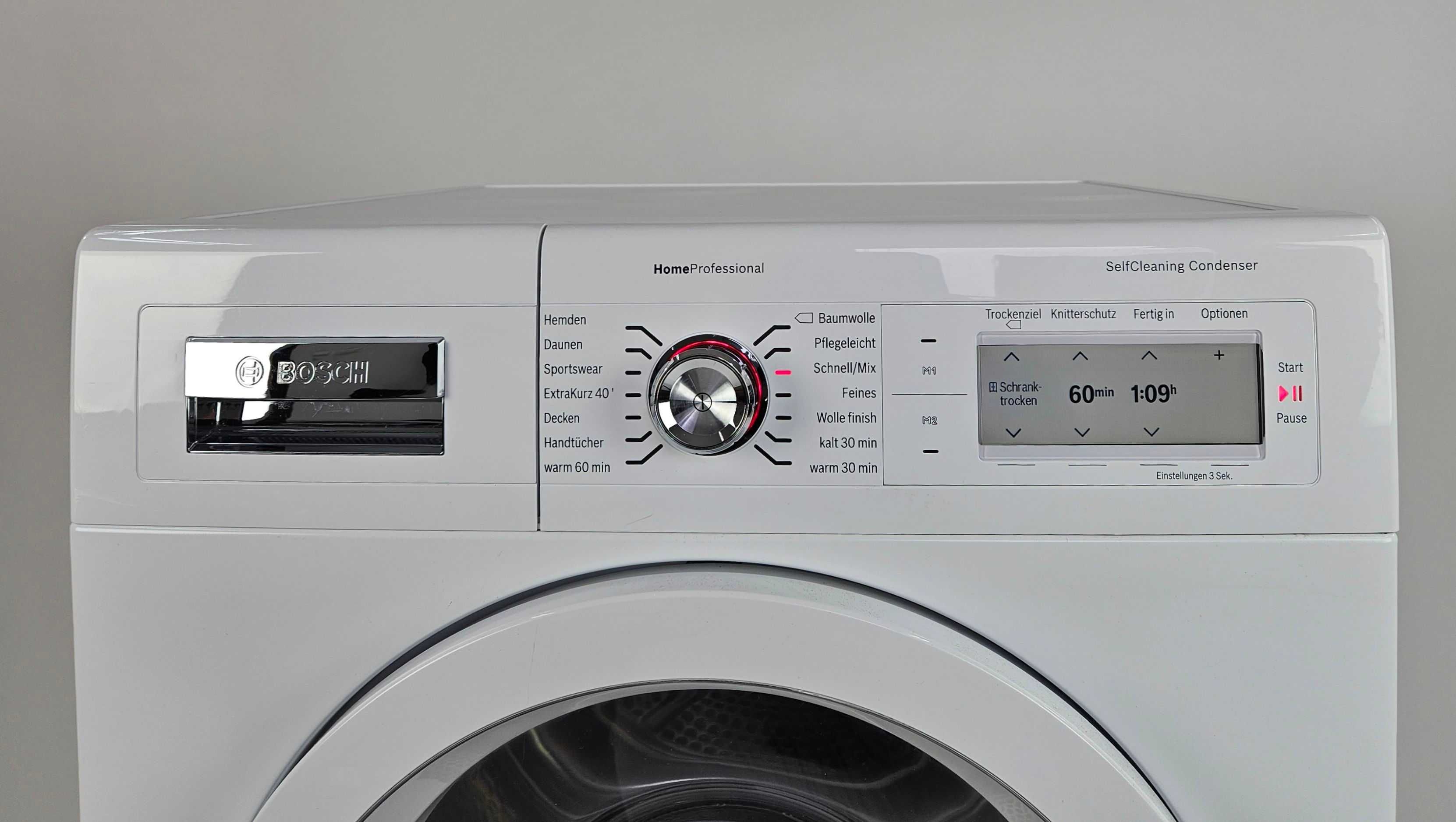 Suszarka do ubrań BOSCH HomeProfessional WTY87701 A++ kondensacyjna