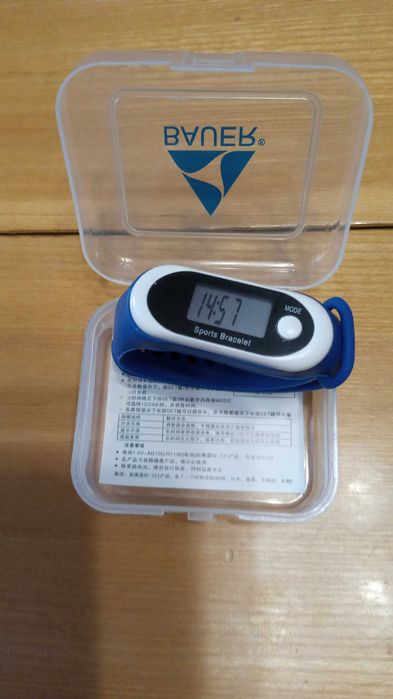 Продам подарок кварцевый/электронный