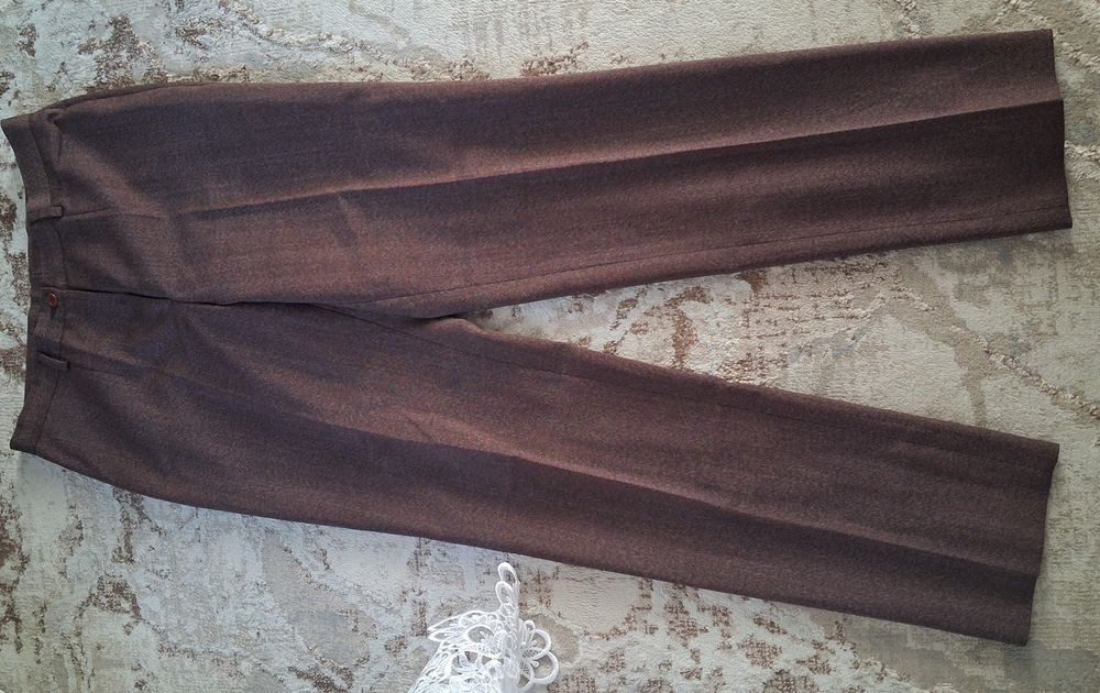 Продаю жіночі брюки