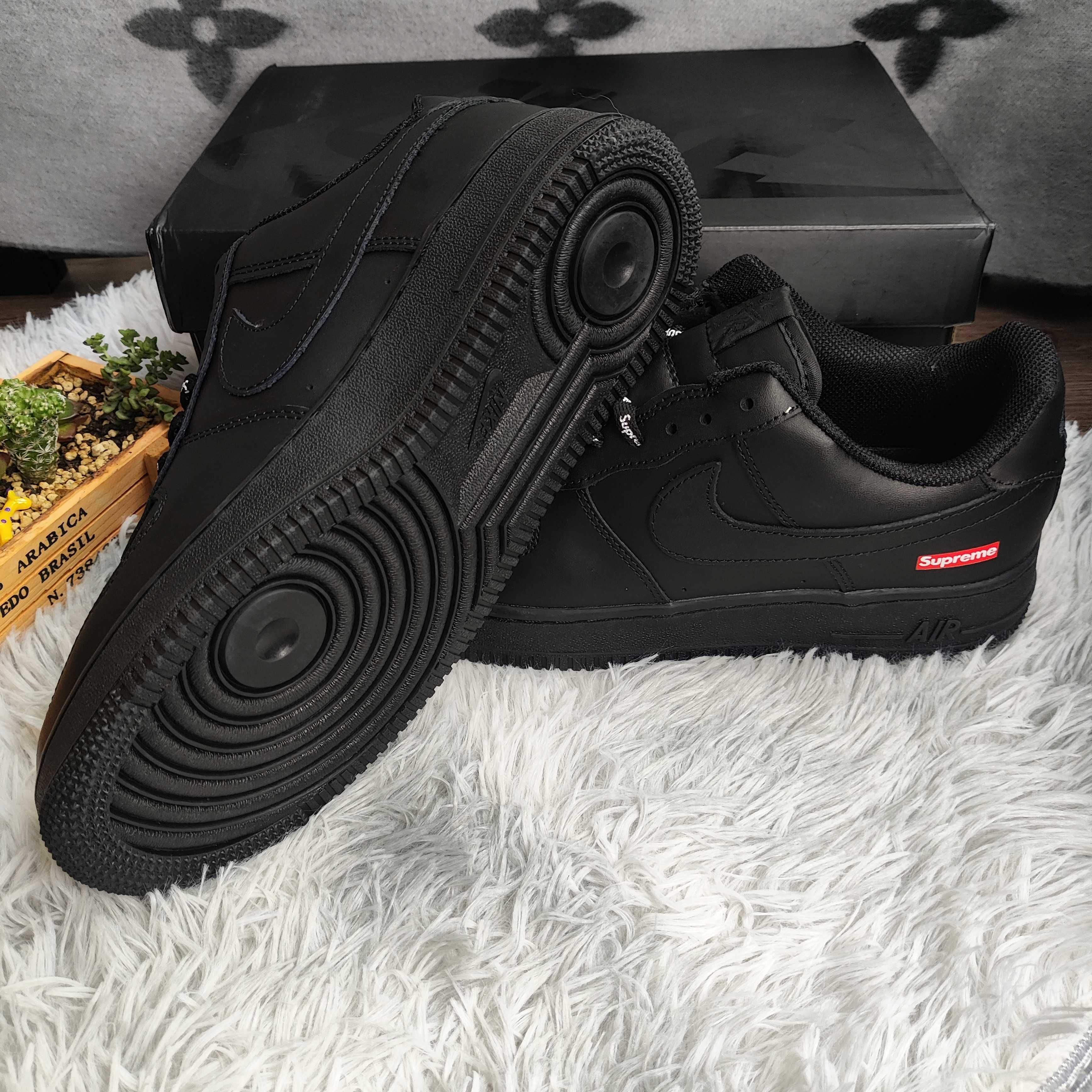 Nike Air Force 1 Low Supreme Black Eu 39