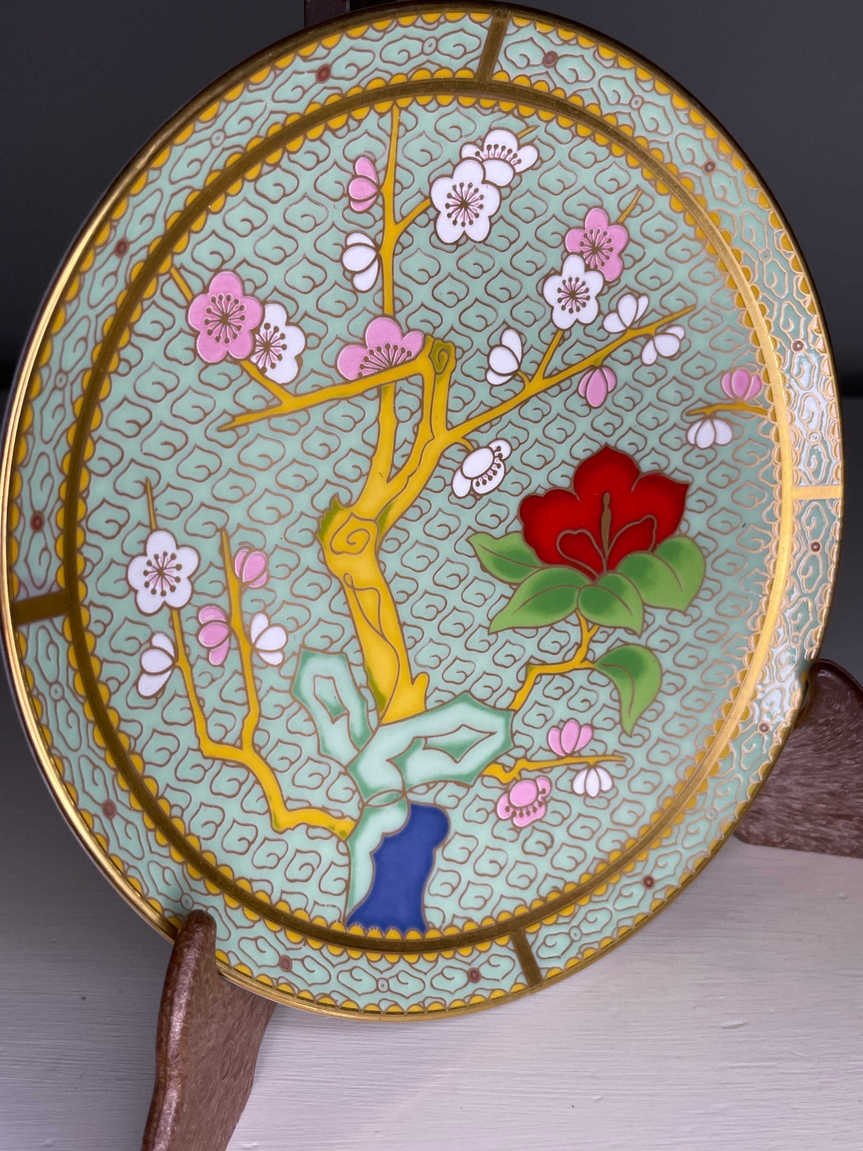 Porcelanowy talerz ścienny, ozdobny Peking.