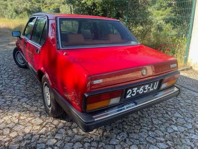 Alfa Romeu Alfeta 2000 inj Quadrifolio