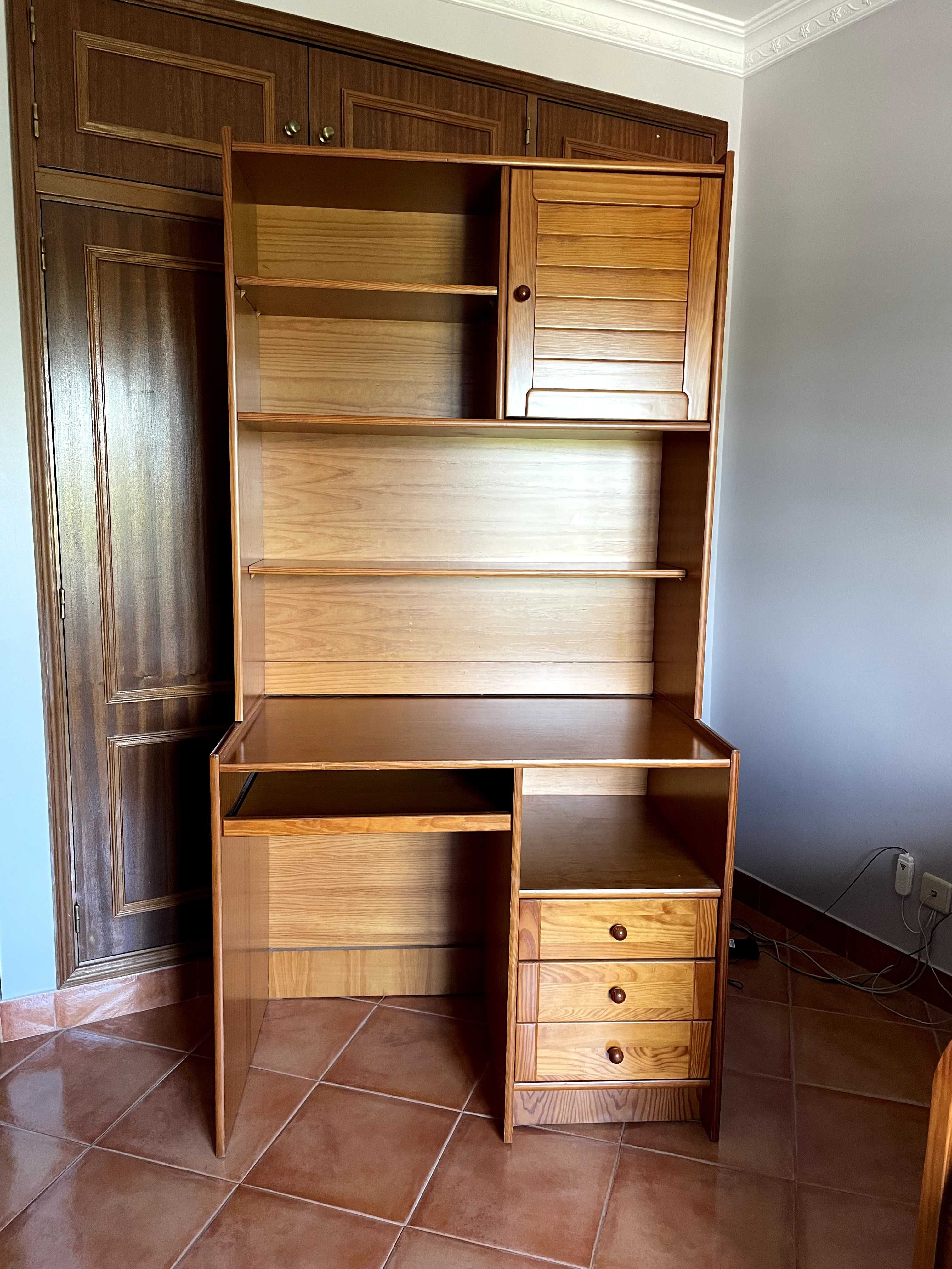 Estúdio completo de quarto para criança/jovem