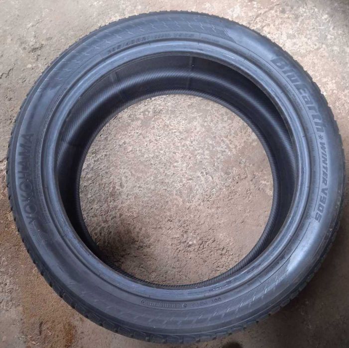 Шини зимові YOKOHAMA 295/40R21, 111V, 4шт