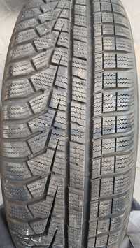 215 70 16 Hankook Winter I Cept Evo2 SUV