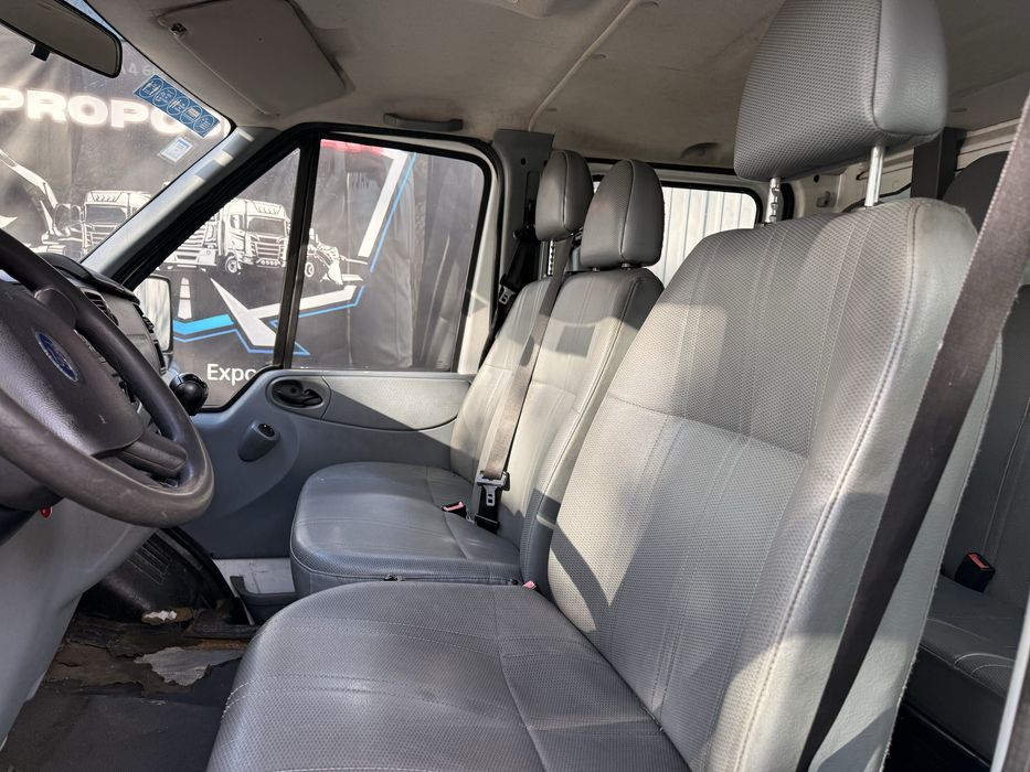 FORD TRANSIT 7 LUG C/PLATAFORMA APENAS 150.000km ###OPORTUNIDADE###