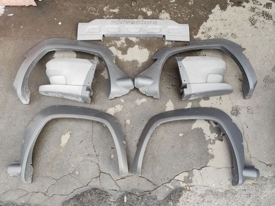 FIAT STRADA ADVENTURE ABA GUARDA LAMAS PLASTICO MALA