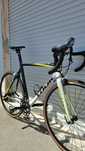 Bicicleta estrada carbono look