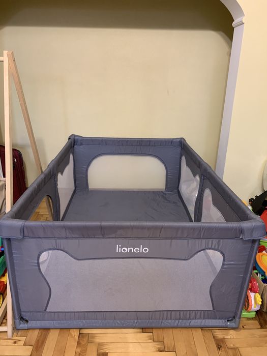 Манеж детский Лионело