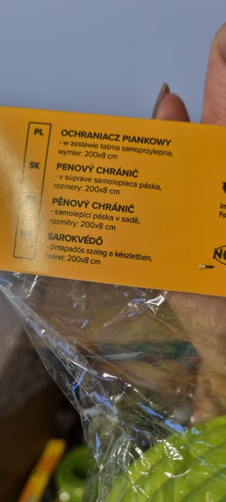 Taśma piankowa ochronna: narożniki, kanty mebli