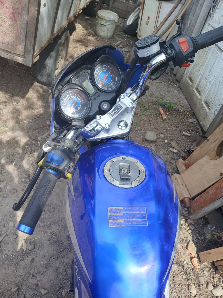 Продам спарка 200 кубів