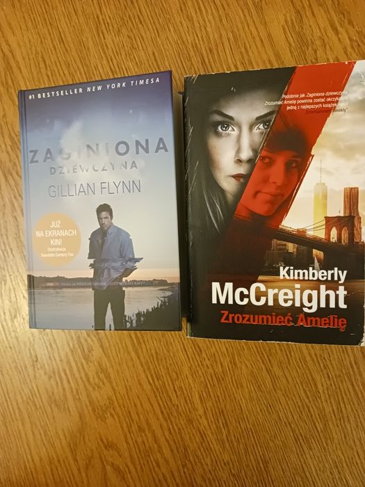 Gillian Flynn  Zaginiona dziewczyna  K. McCreight   Zrozumieć  Amelię