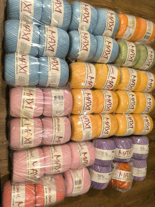 Włóczka Mimoza - Natura- 100 gram. 3 Oferta do 25 Listopada 30 metrów