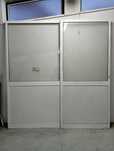 Portas de correr em alumínio branco