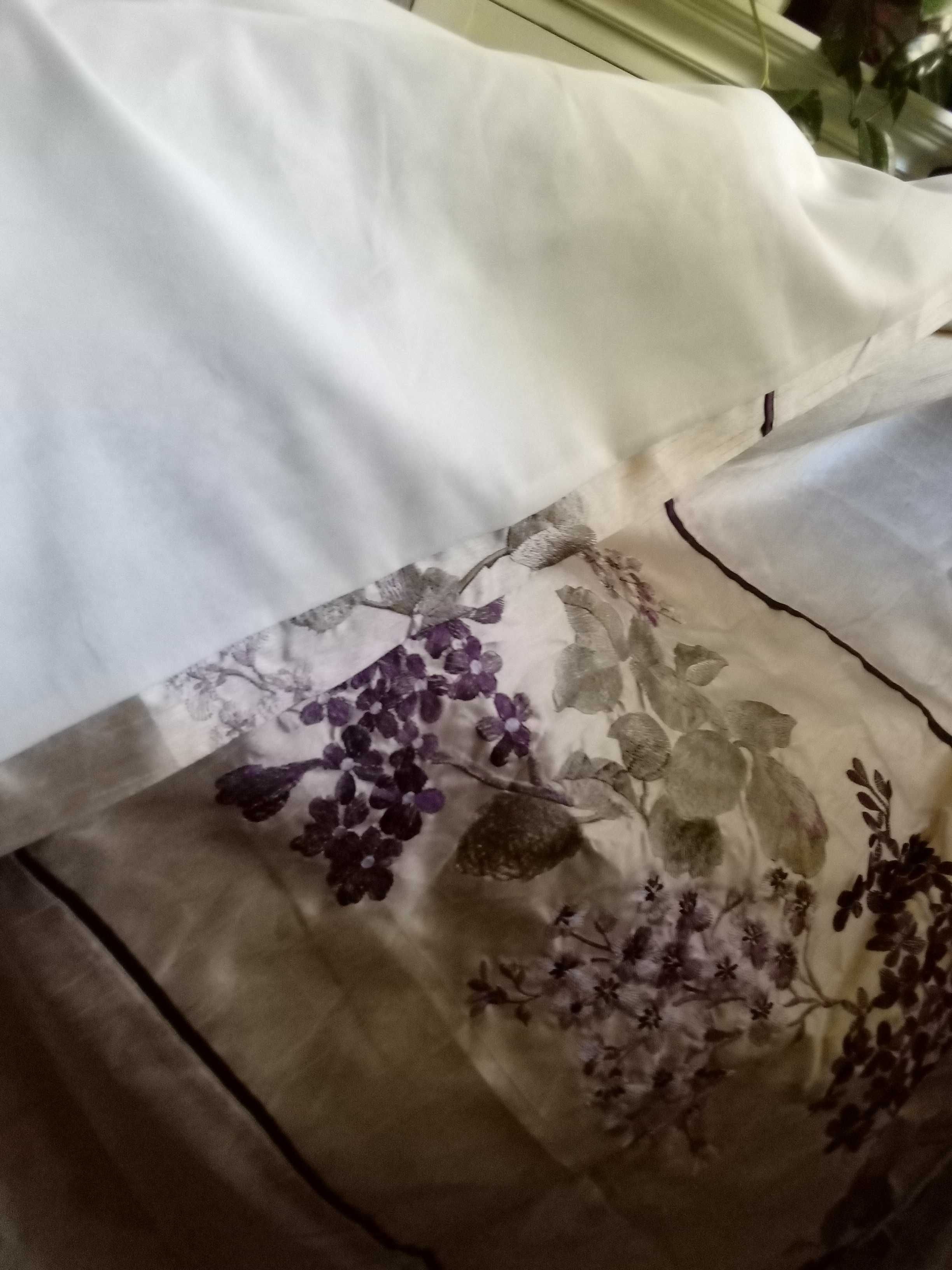 jak NOWA śliczna haftowana satynowa zasłona kotara elegancka