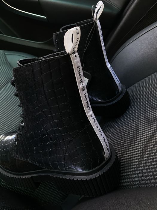Черевики Armani 40