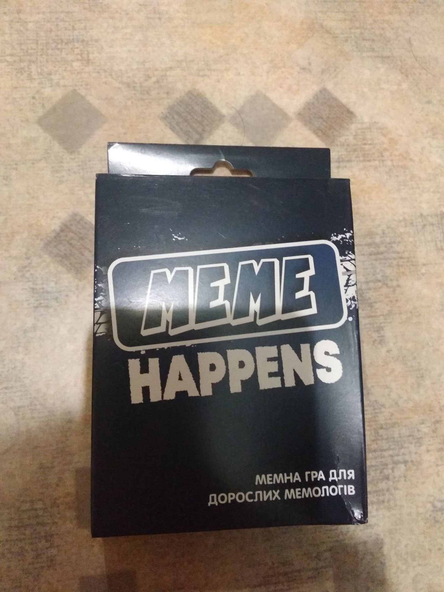 Настольная игра "Meme happens"