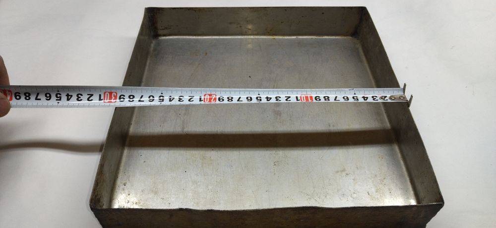 Протвіні з нержавіючої сталі.