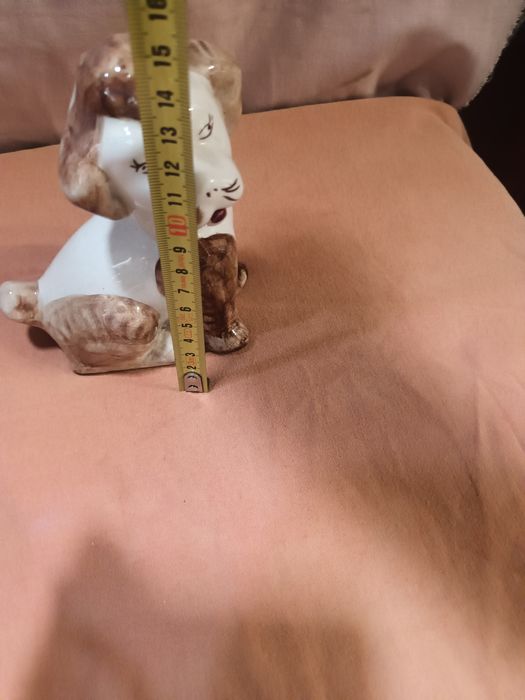 Cão em loiça  talvez Alcobaça