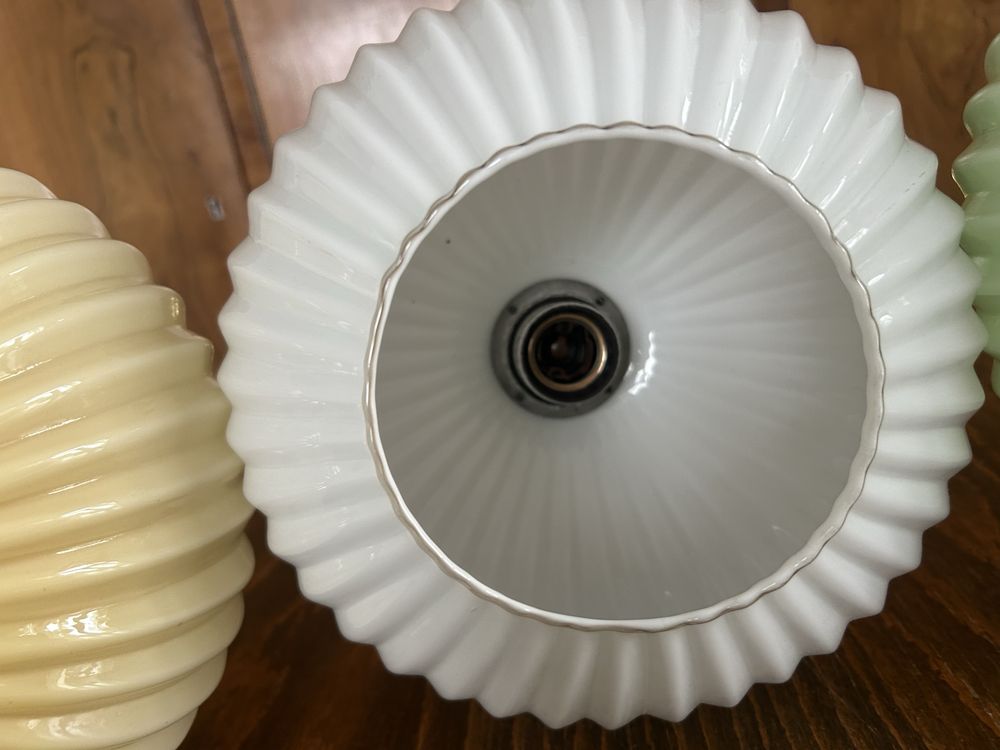 Stara lampa art deco szklany klosz żyrandol