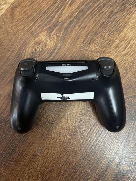 Playstation 4 pro 1 TB