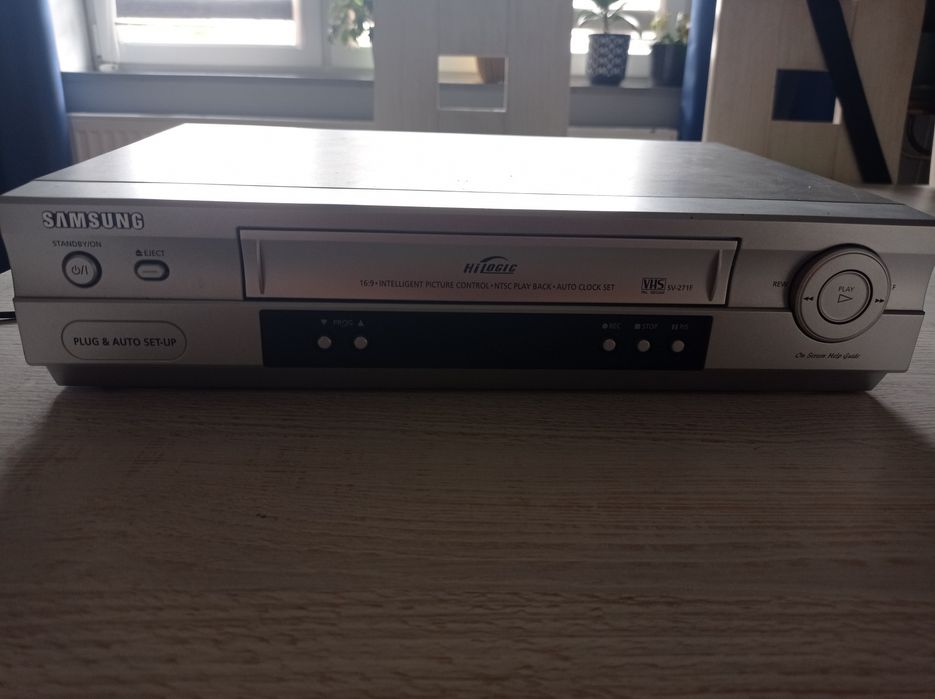 Magnetowid Samsung VHS SV-271F