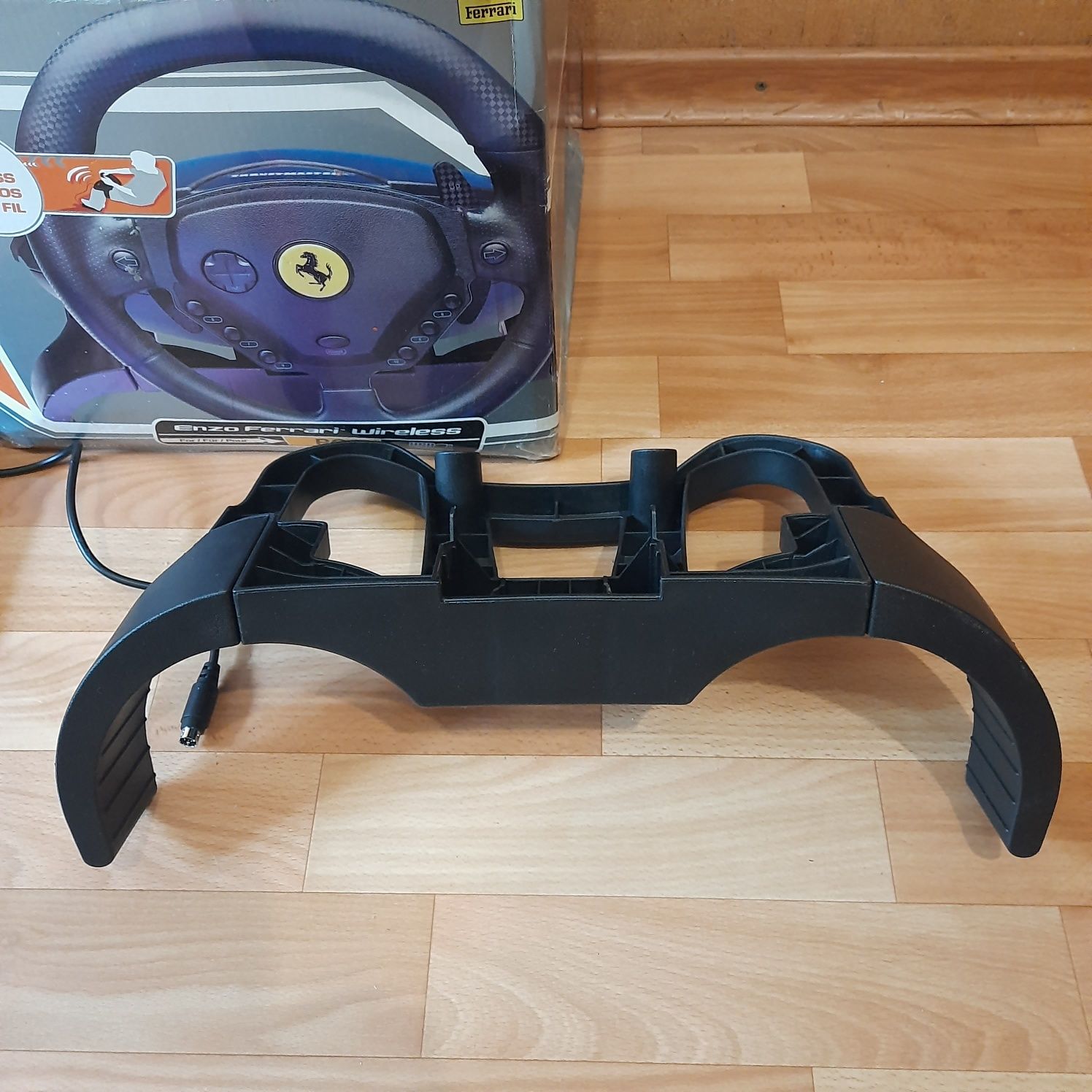 Thrustmaster ENZO Ferrari Wireless RW PC