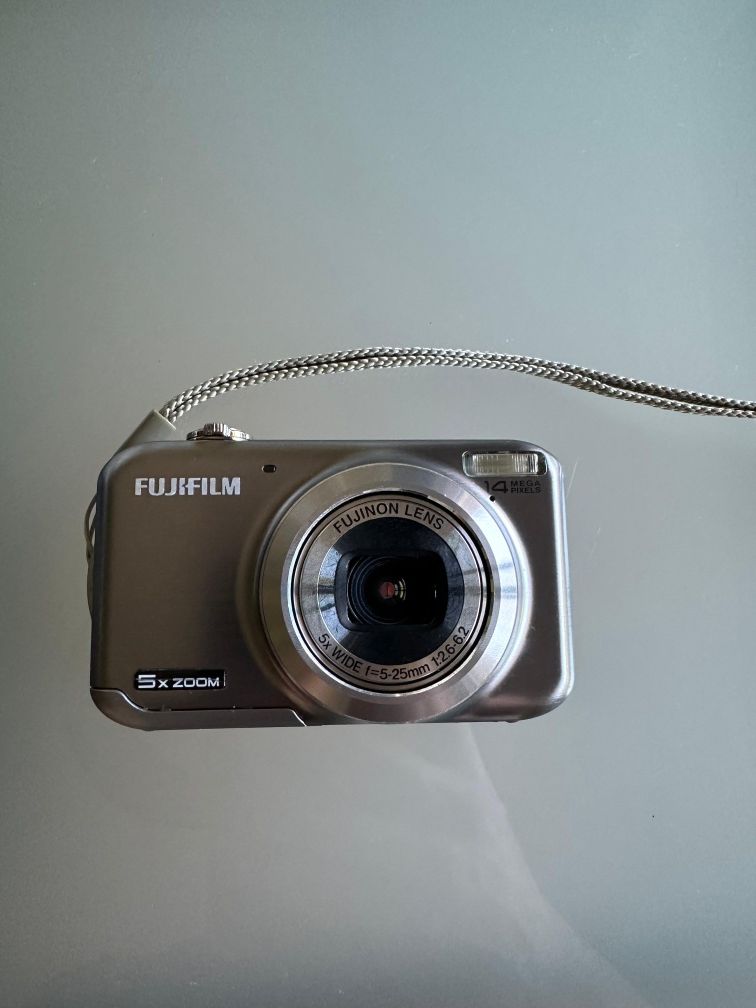 Câmara Digital Fujifilm JX300- Com Acessórios