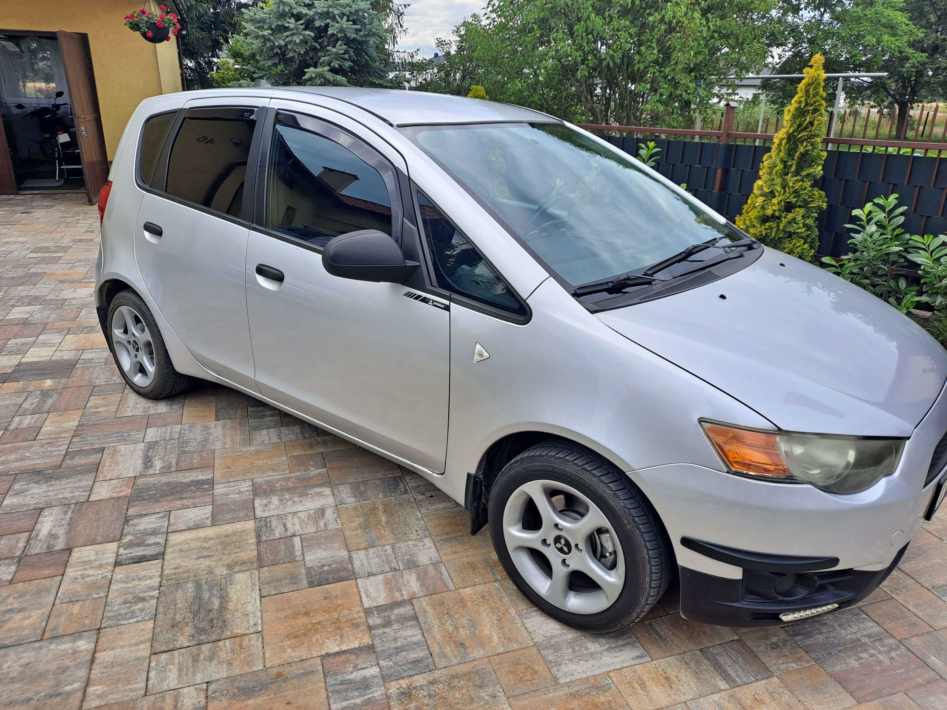 Mitsubishi Z30 Colt 1.3 benzyna, bogato wyposażony + koła zimowe