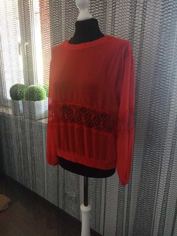 Bluza czerwona z koronką 36 S