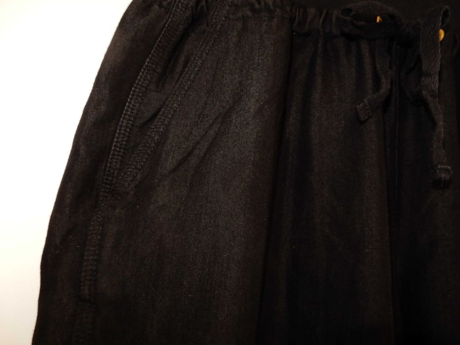 Spodnie casual ze ściągaczem czarne alladynki Cream 34 XS