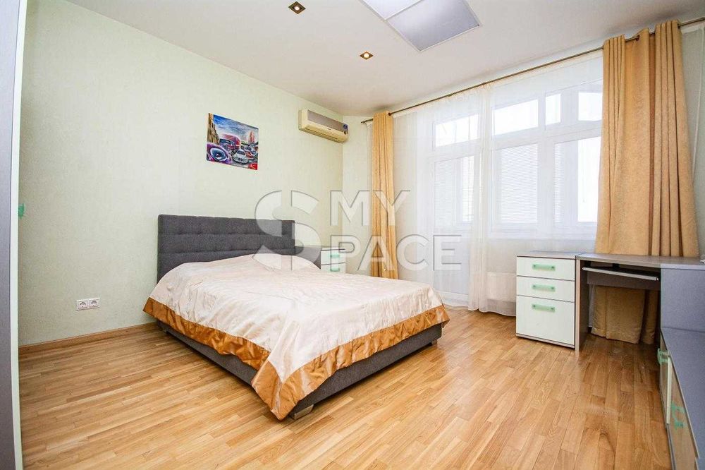 4к. з терасою 253м2 Володимирська Тарасівська Саксаганського Центр