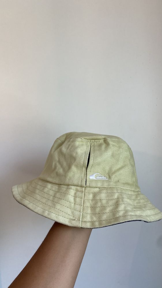 Chapeu original Quicksilver reversivel