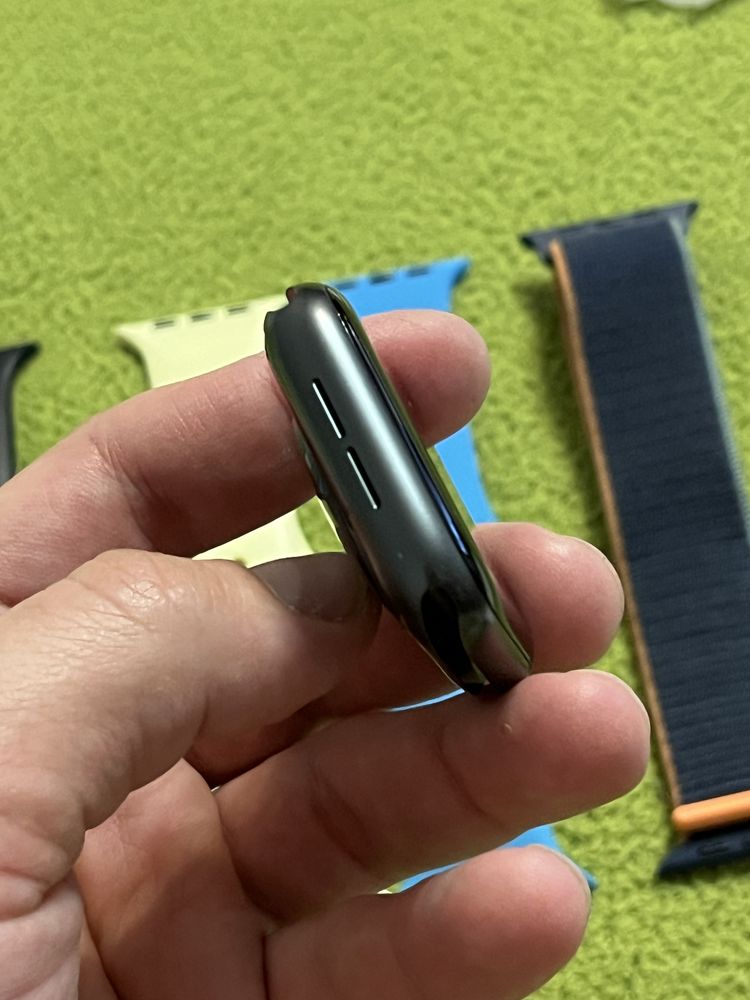 Apple Watch 44 мм (перше покоління )