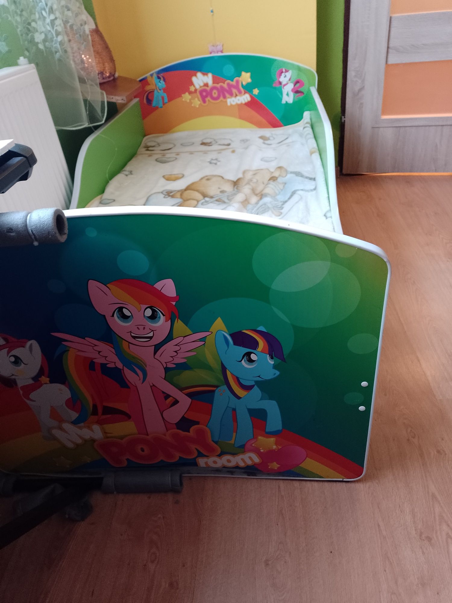Łóżko dziecięce  dla dziewczynki