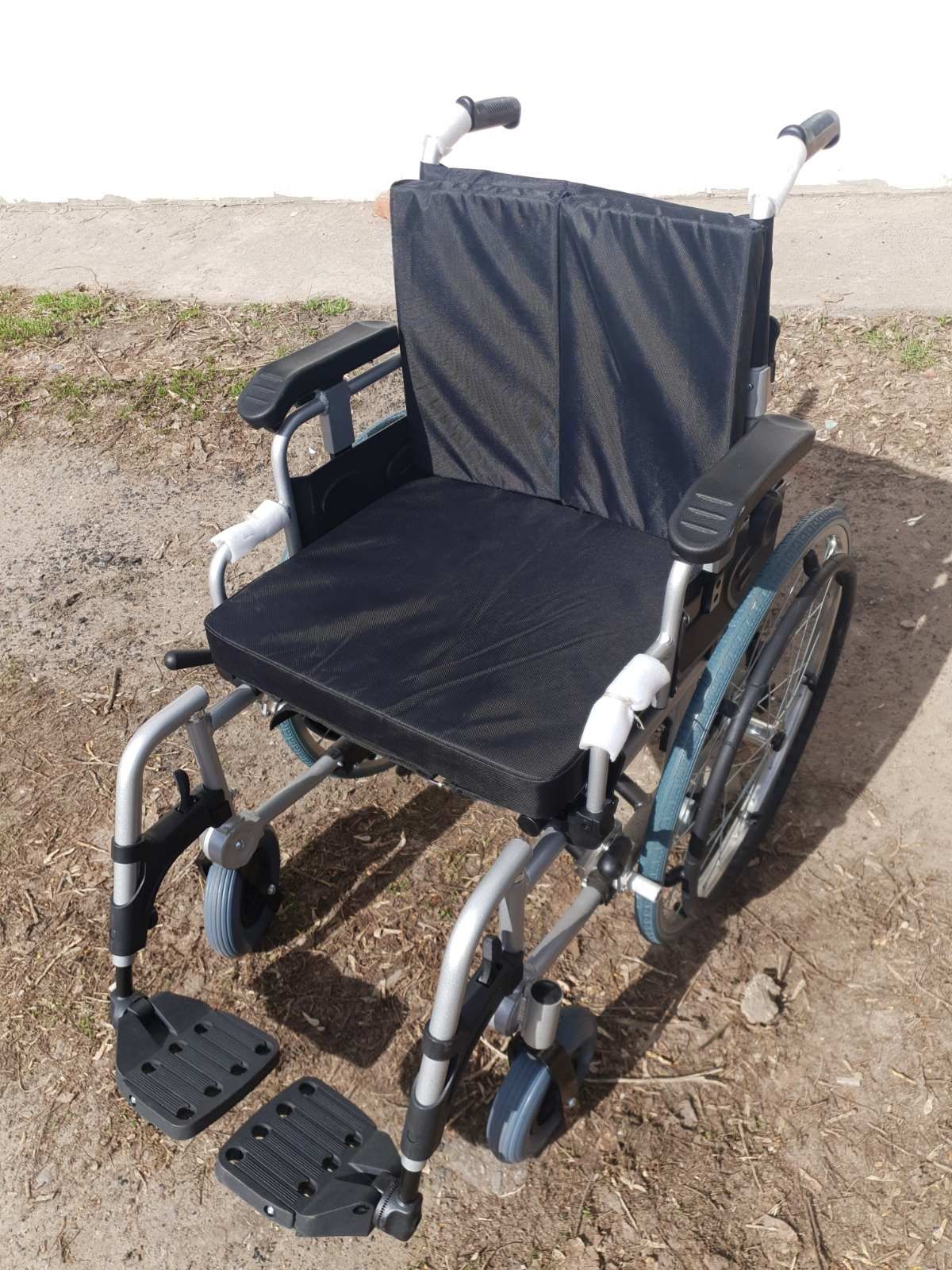 Инвалидное кресло каталка каляска для инвалида Wheelchair KY956LAQ-46