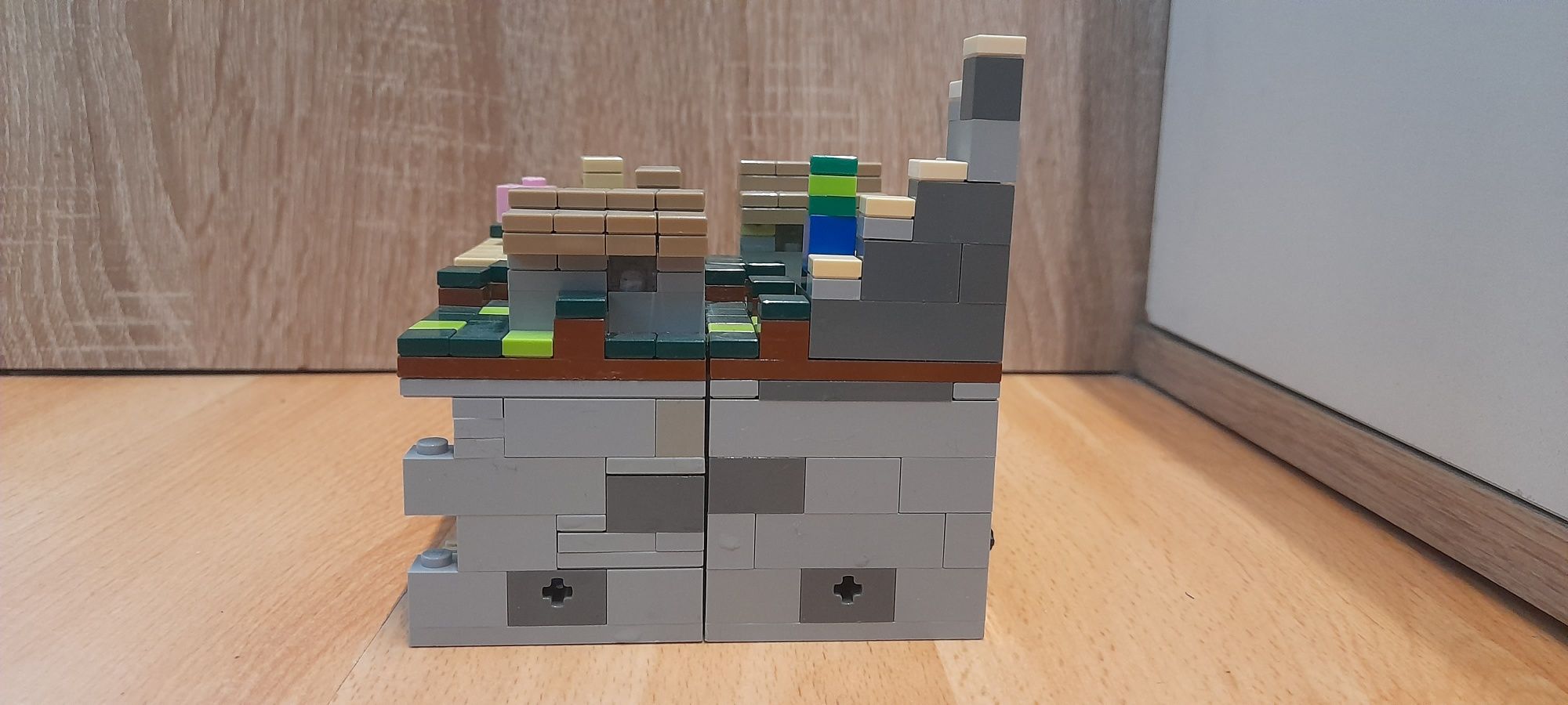 Lego minecraft Micro world the Village