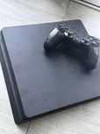 PlayStation 4 slim 1TB
