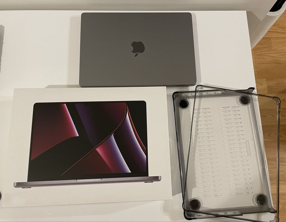 APPLE MacBook Pro 2023 14” Retina M2 Pro