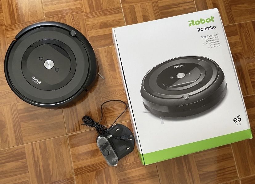 Aspirador robot Roomba iRobot e5