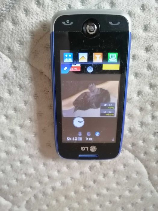 telefon lg gs290