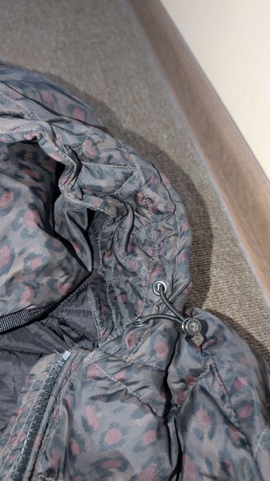 Зимова куртка,Шорти LEVIS original