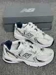 WhiteSilver\NewBalance*Damskie*ModaMR530SG UnisexTrampki.36