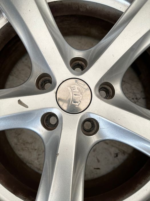 Felgi aluminiowe CHEVROLET CAPTIVA 17 5x115 bez opon