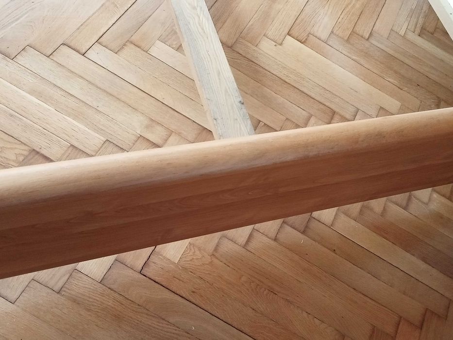 Zestaw mebli - łóżko, materac 160 x 200, szafki, biurko, biblioteczka