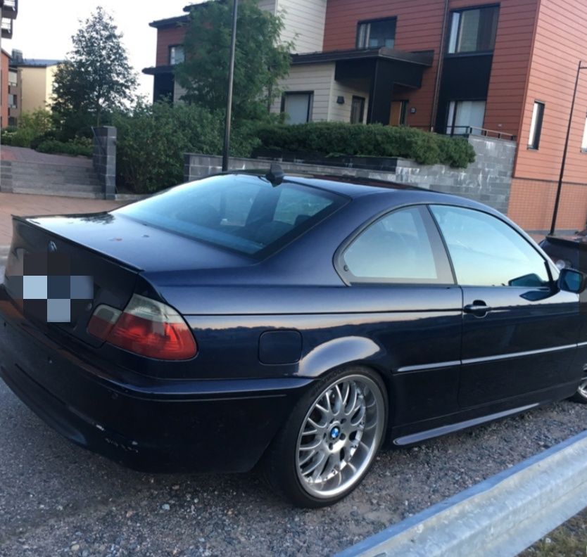 BMW série 3 E46 Coupé 323ci Pack M original somente para venda à peça