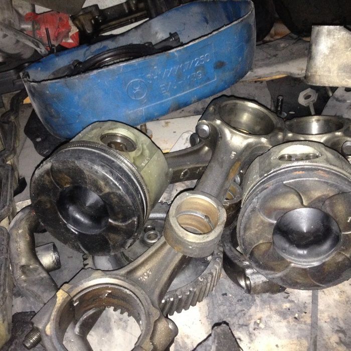 Volante de motor mitsubichi 2.8