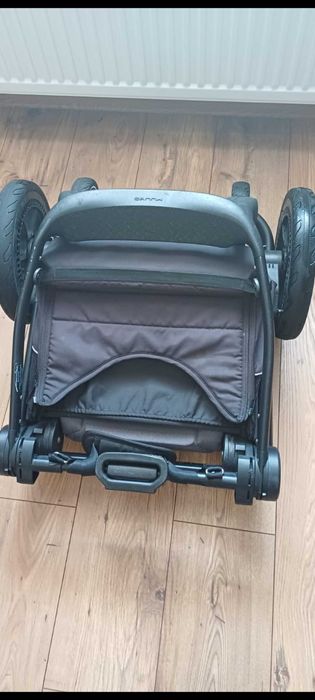 Wózek Muuvo Quick 3.0 2w1 - gondola + spacerówka + dodatki