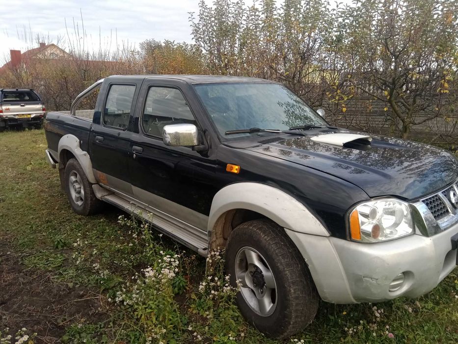 продам Nissan Navara 2.5