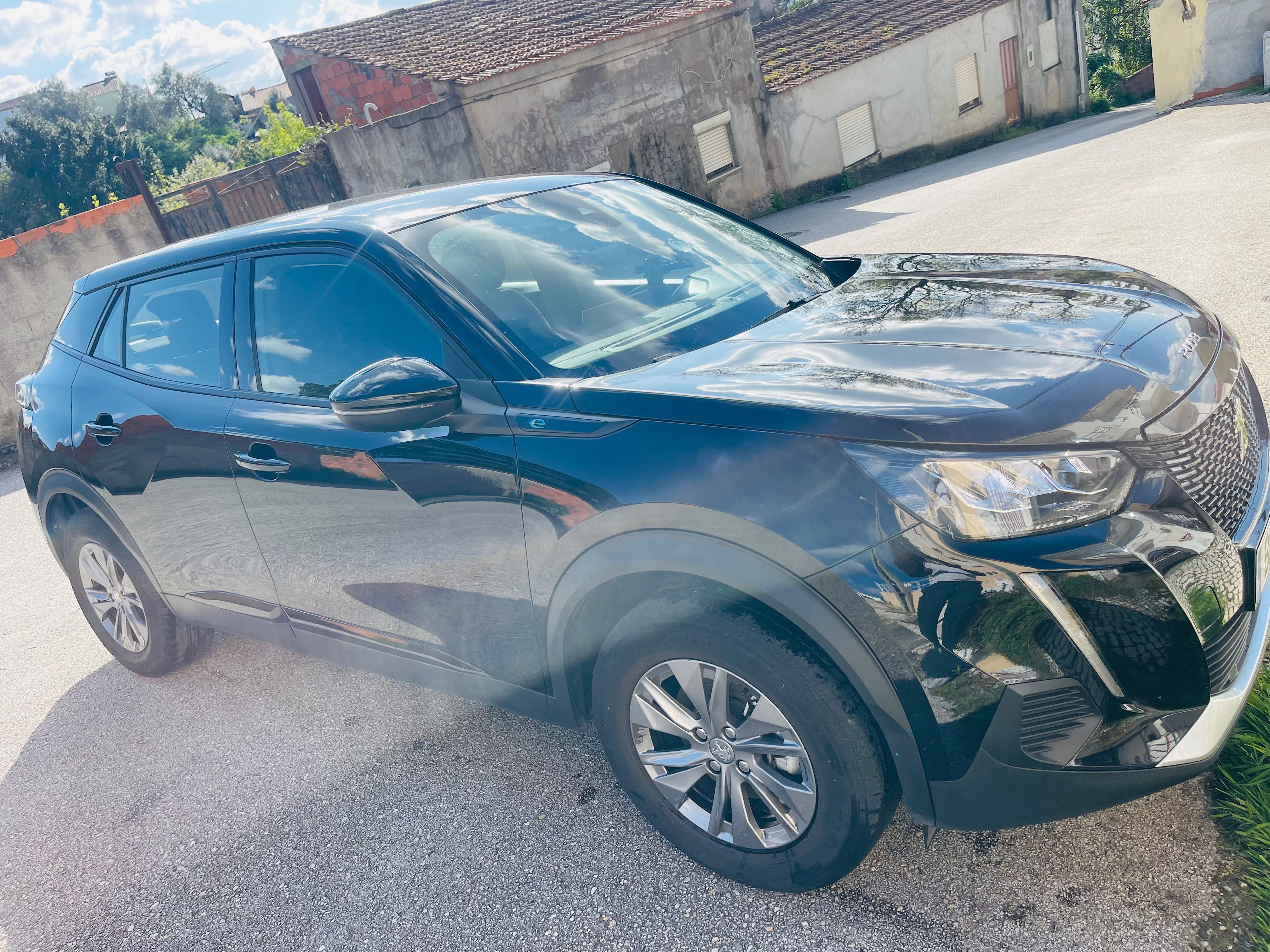 Peugeot e-2008 como novo